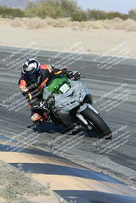 media/Dec-04-2025-Racers Edge (Thu) [[5ebc9f124d]]/3-B Group/7-Session 4 (Turn 10 Inside)/